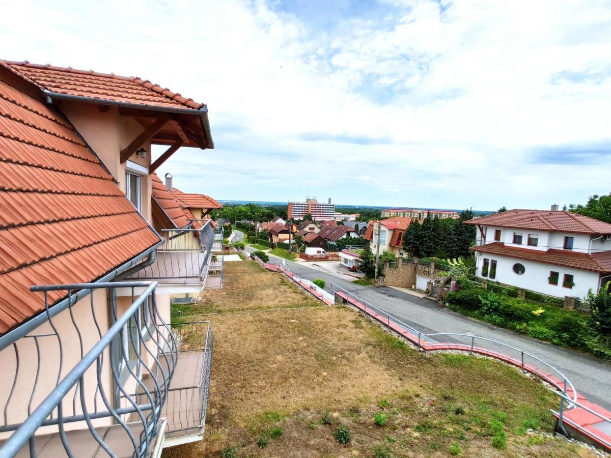 Hillside Apartmanok Zalakaros Luaran gambar